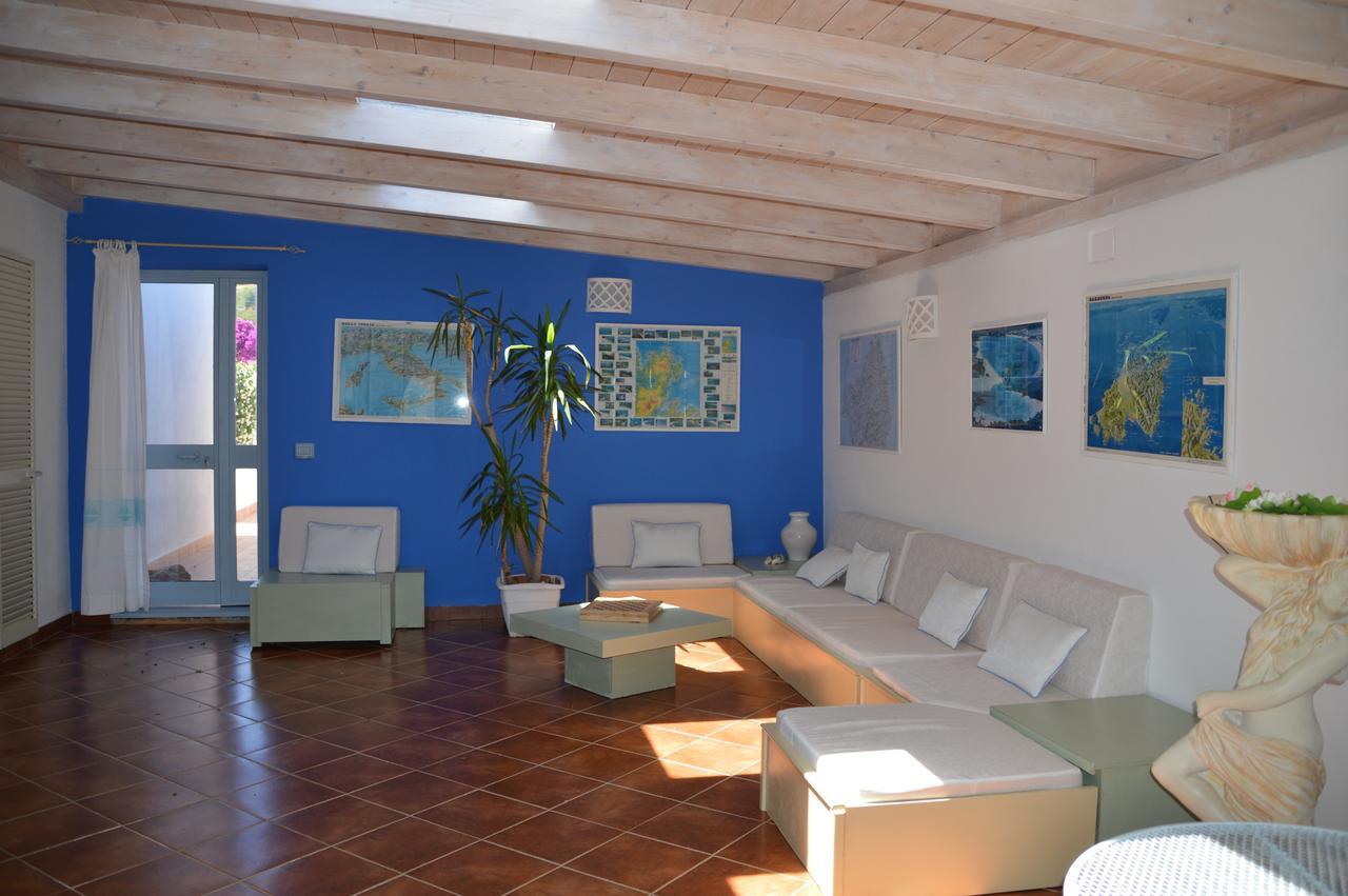 Hotel Il Timone Cugnana Exterior foto